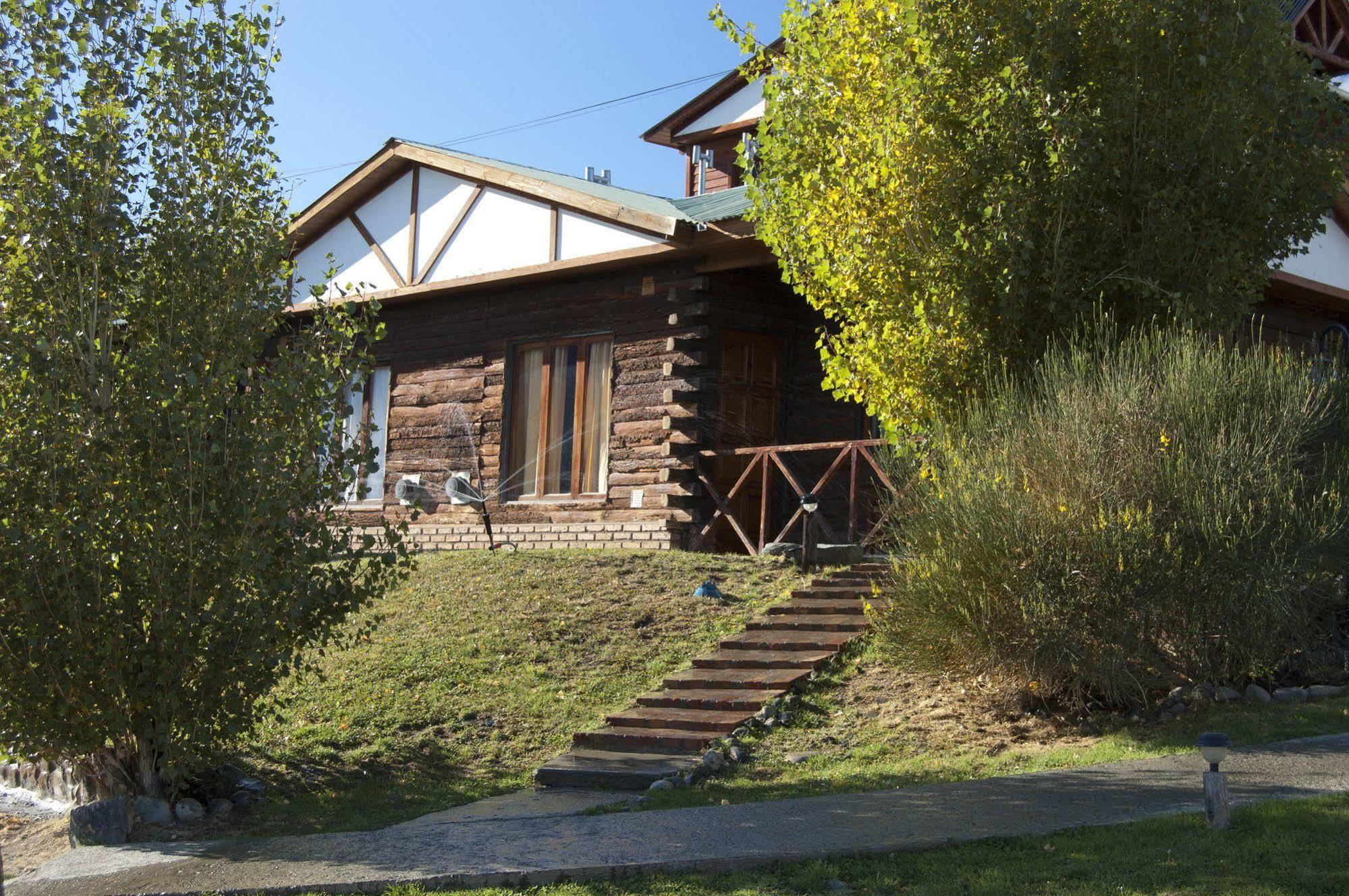 Cabanas Normana Inn El Calafate Exteriör bild
